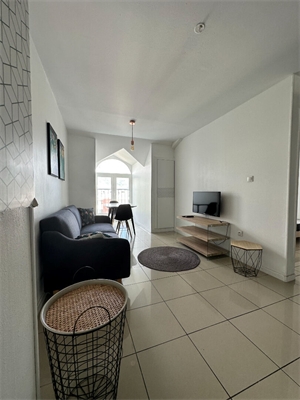 appartement à la location -   97400  SAINT-DENIS, surface 42 m2 location appartement - APR710357